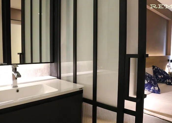 Hotel Rem -